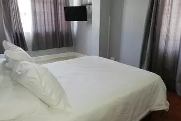 ペンション La Maison On 3rd Guesthouse