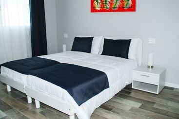 Пансион Bonne Nuit Guest House