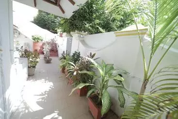 פנסיון Dumas Guest House