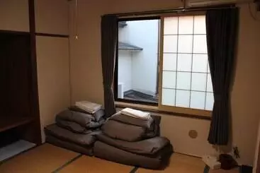 Pensió Meinn Hanamaki Hostel