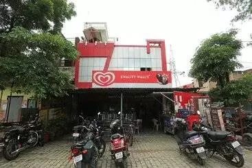 Hotelli Oyo 16116 Ashoka