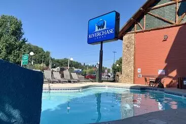 モーテル Riverchase Lodge
