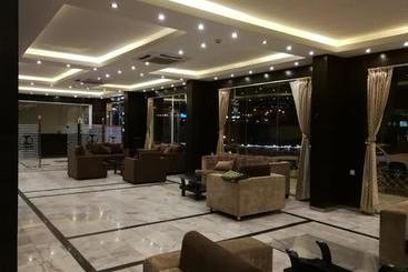 호텔 Saad Palace Residential Units Al Rabwa 2