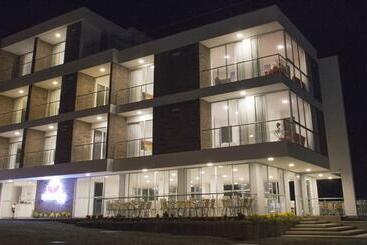 Отель La Traviata