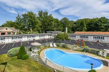The Saco Motel