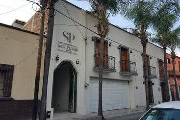 فندق Puerta San Pedro