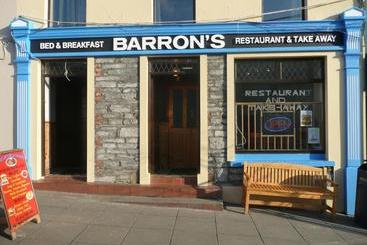 بنسيون Barron's Bed & Breakfast