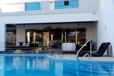Hotel Seaclusion Diani
