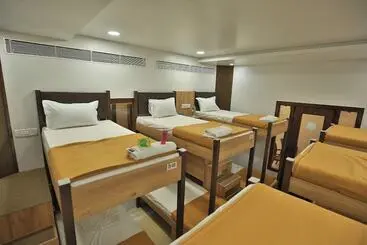 ユースホステル Suvidha Ghar Ac Dormitory