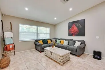 コテージ Explore Tampa Bay! Family Home W/ Lanai, Game Room