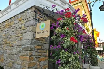 Aamiaismajoitus (B&B) Petrino Gökçeada Hotel&kitchen