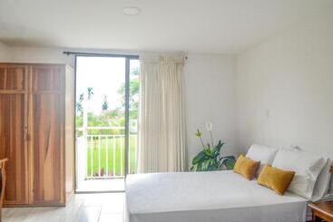 ホテル Santa Isabel