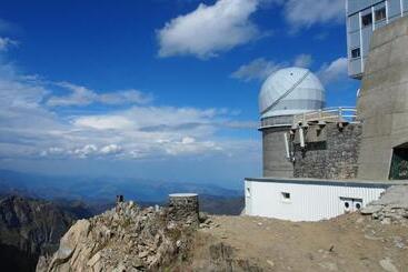 منتجع Residence Routes Du Monde Atc Bagneres De Bigorre