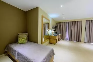 Hôtel Baobab Tree Hôtel & Spa