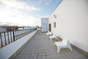 Factory Rooms Barbate  Hostel