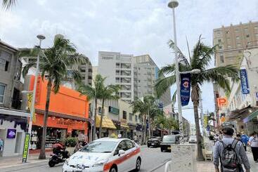 פנסיון Suminchu House Ichariba