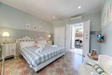 پانسیون Casa Satta 1925