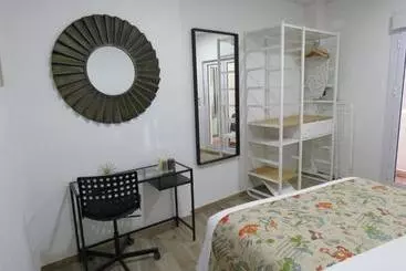 Turistihuoneistot Living Sevilla Apartments Hércules