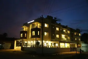 Hotel Samarth Residency