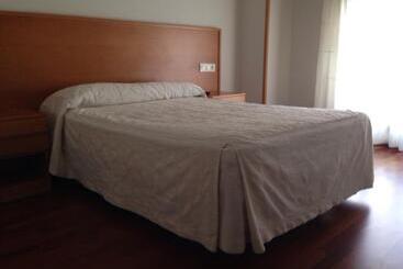 بنسيون Hostal El Poligono