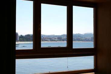 هاستل A Esmorgaposada Del Mar