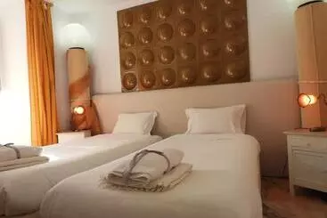Pensão Alandroal Guest House,