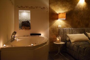 ホテル Le Checche