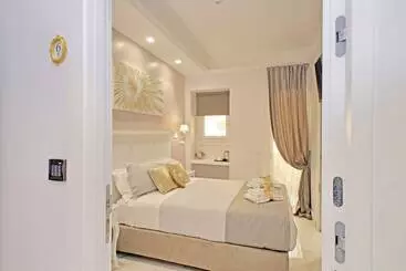 ペンション Roman Holiday Charming