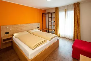 Pension Engadina B&b