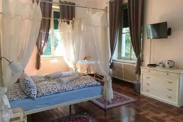 Pensione Villa Del Cigno