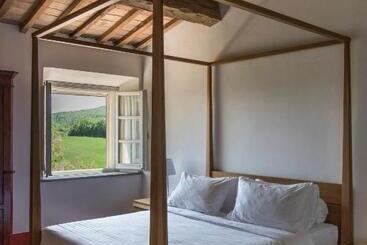 Отель Bioagriturismo Il Cerreto