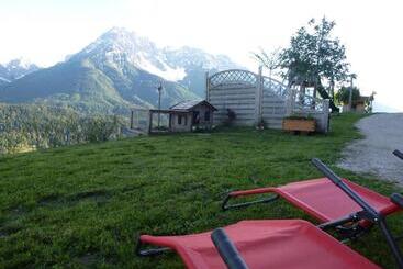 Отель Galler Am Berg