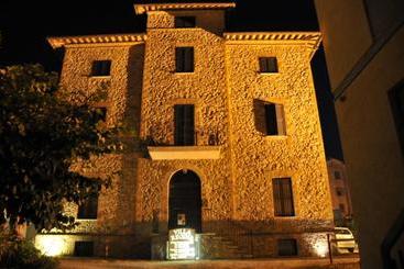 هتل آپارتمان Villa Regina