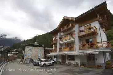 Pension Abete Rosso