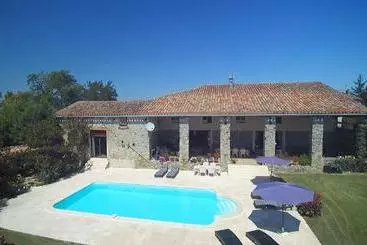 Pensão La Métairie Le Bosc