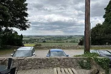 Alberg Shoulder Of Mutton