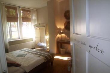 펜션 Bed & Breakfast Sahara