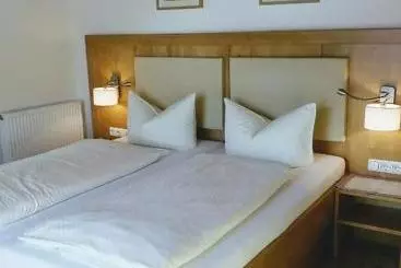 Pensão Gästehaus Attenhauser