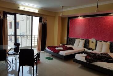 Отель Swagatam International