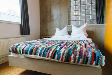 ユースホステル Clinkmama