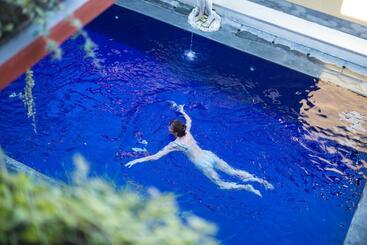 פנסיון Sanata Yoga Guesthouse