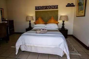 Majatalo Royl Court Guesthouse