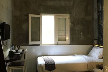 پانسیون Watu Agung Guest House