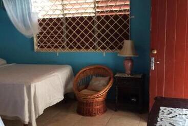 پانسیون Fairmont