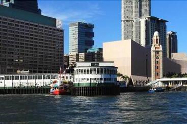 پانسیون Head Sun Guest House