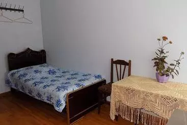 Bed and Breakfast Guest Houze Nona