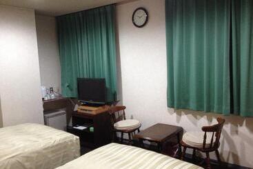 Business Hotel Kamoshita