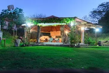 ユースホステル Hostal Y Cabañas Aorangi