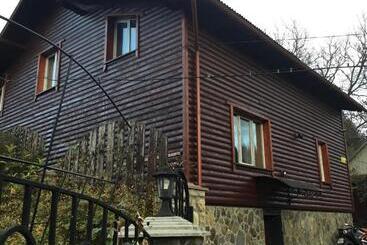 Pensjonat садиба та чан Na Pagorbi