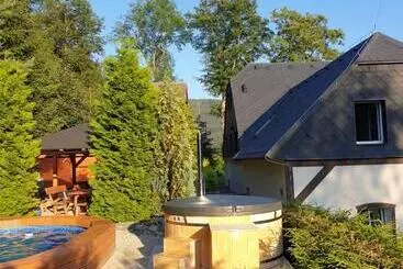 Majatalo Penzion Ostruznik